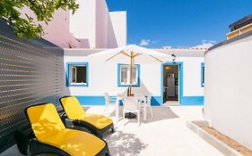LovelyStay - Sweet Escape II - Backyard